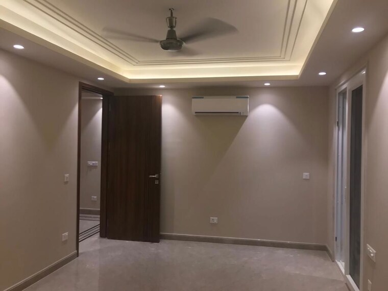 Room, greater kailash ii 4 Bedroom 2700 Sq.Ft. Apartment In Greater Kailash ii Delhi 10055940