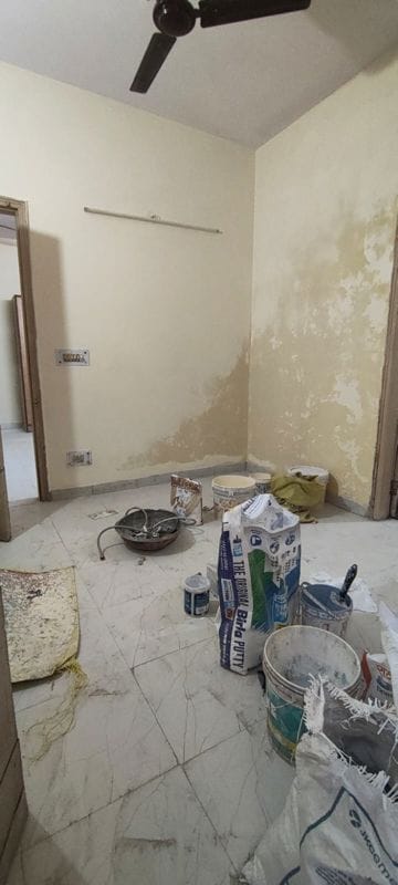 Team Area in 1 BHK Builder Floor at Saket – for Rent