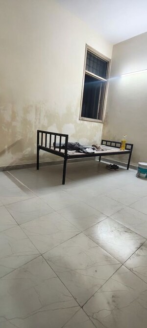 Gym in 1 BHK Builder Floor at Saket – for Rent