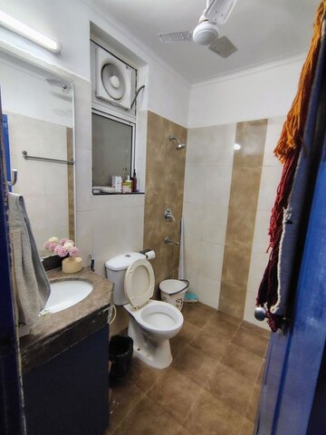 Bathroom in 3 BHK Apartment at Ansal API Esencia, Sector 67 – for Rent