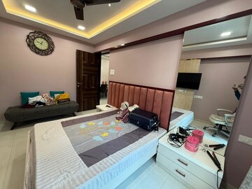 Bedroom in 2 BHK Apartment at Courtyard by Narang Realty and The Wadhwa Group, Pokhran Road No Two – for Rent