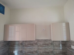 Room in 3 BHK Apartment at Shapoorji Pallonji Joyville Gurgaon, Sector 102 – for Rent