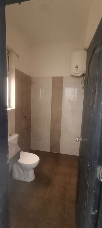 Bathroom in 3 BHK Apartment at Ansal API Esencia, Sector 67 – for Rent