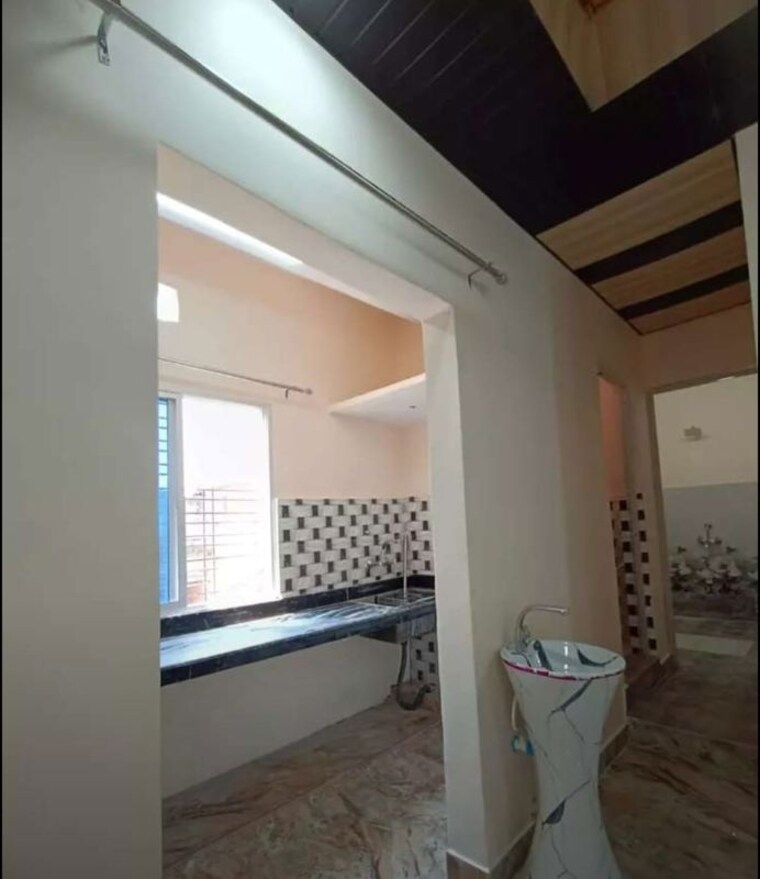 Kitchen, hazratganj 2 Bedroom 1600 Sq.Ft. Independent House In Hazratganj Lucknow 10056002