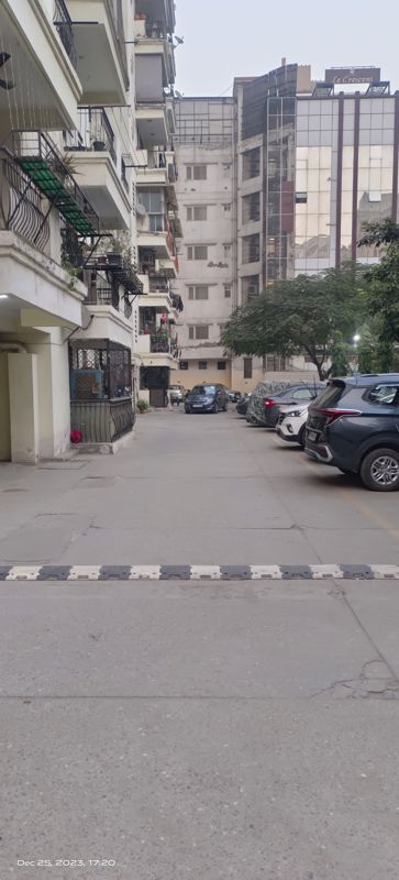 1 BHK Builder Floor For Rent in Niti Khand III