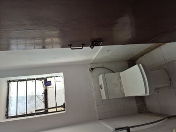 Building Lobby in 2.5 BHK Apartment at Mayur Vihar – for Rent