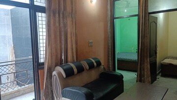 Living Room in 2 BHK Builder Floor at Vaishali Sector 3 – for Rent