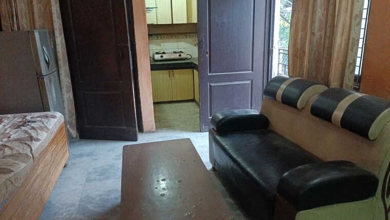 Living Room, vaishali sector 3 2 Bedroom 750 Sq.Ft. Builder Floor In Vaishali Sector 3 Ghaziabad 10056026