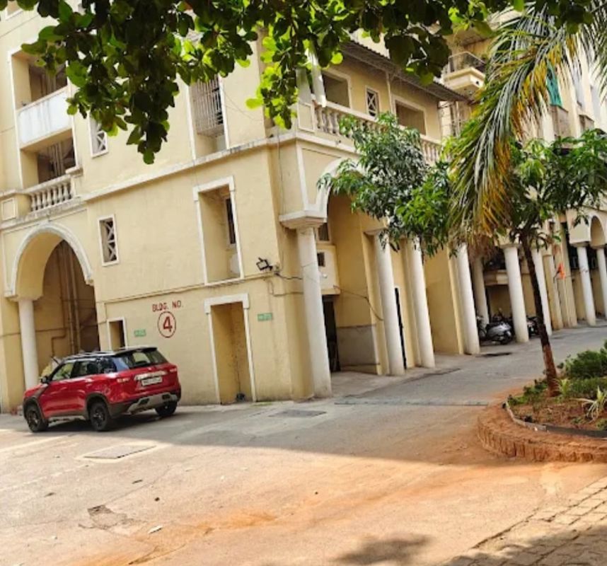 2 BHK + Pooja Room,Study Room Apartment For Rent in Windsor Garden Enclave