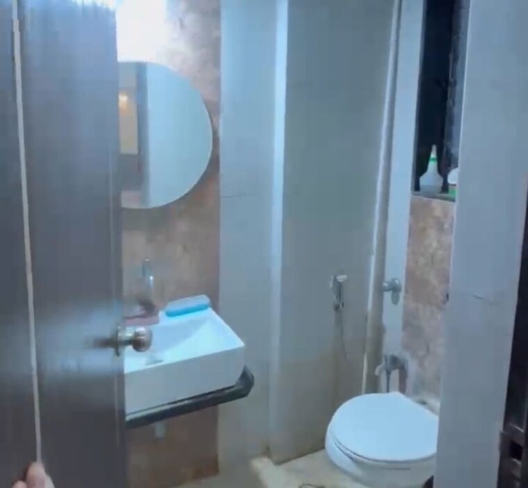 Master Bedroom, windsor-garden-enclave 2 Bedroom 720 Sq.Ft. Apartment In Vasant Vihar Thane 10056046
