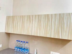 Furnished Amenities in 3 BHK Apartment at Emaar Emerald Floors, Sector 65 – for Rent