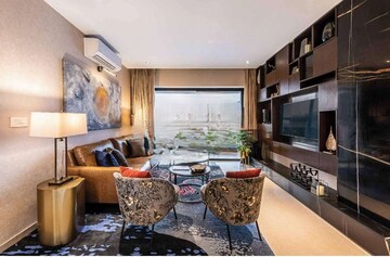 Living Room in 4 BHK Apartment at Bestech Park View Spa, Sector 47 – for Sale