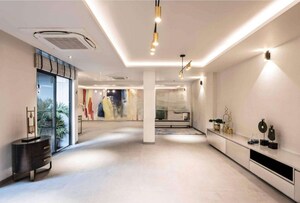 Living Room in 4 BHK Apartment at Bestech Park View Spa, Sector 47 – for Sale