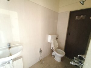 Bathroom in 2 BHK Apartment at Paradigm Zenith Pushpanjali Residency Phase III, Ghodbunder Road – for Rent