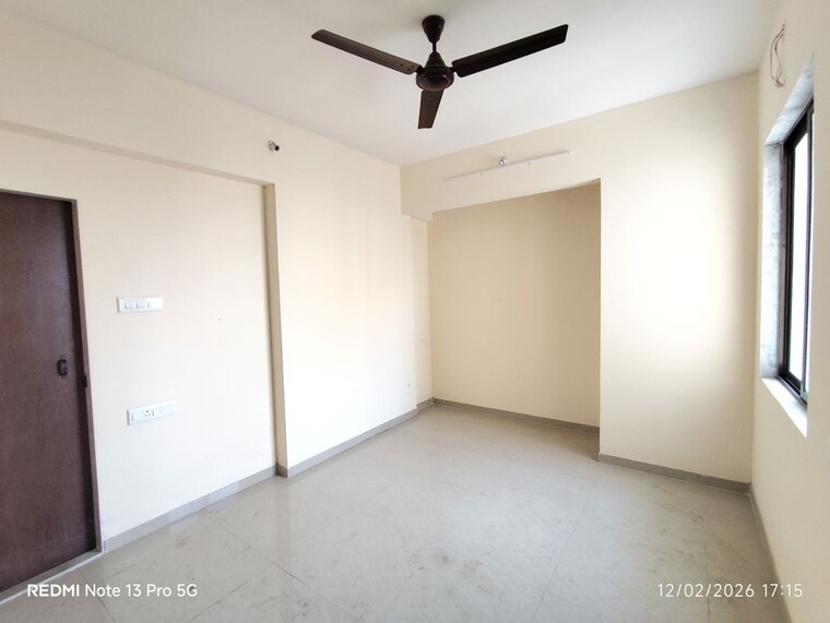Room, paradigm-zenith-pushpanjali-residency-phase-iii 2 Bedroom 900 Sq.Ft. Apartment In Ghodbunder Road Thane 10056067