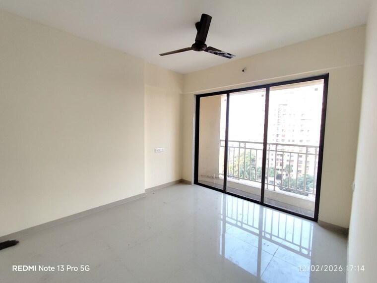 Room, paradigm-zenith-pushpanjali-residency-phase-iii 2 Bedroom 900 Sq.Ft. Apartment In Ghodbunder Road Thane 10056067
