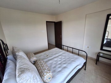 Bedroom in 2 BHK Apartment at Dn Nagar – for Sale