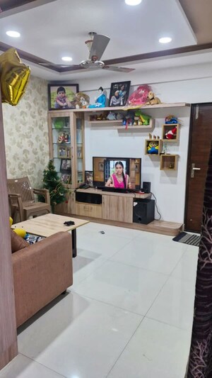 Team Area in 3 BHK Apartment at Ms Palya – for Rent