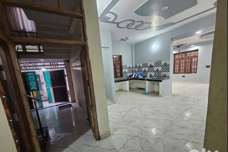  Parking, nishat ganj 2 Bedroom 1500 Sq.Ft. Independent House In Nishat Ganj Lucknow 10056098
