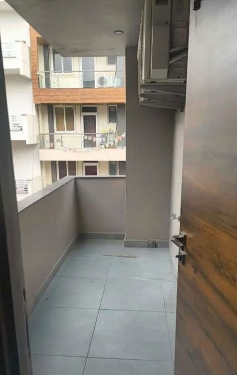 undefined, hazratganj 2.5 Bedroom 1701 Sq.Ft. Apartment In Hazratganj Lucknow 10056095