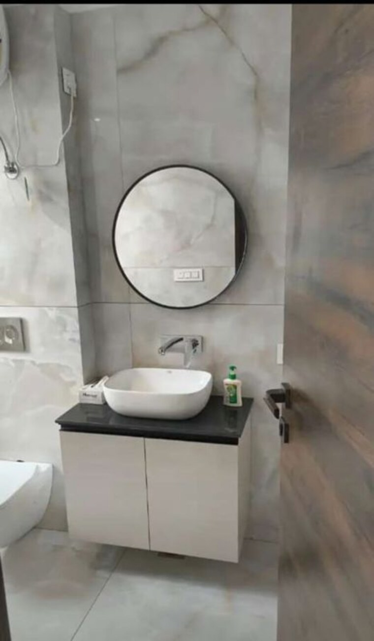 Master Bedroom, hazratganj 2.5 Bedroom 1701 Sq.Ft. Apartment In Hazratganj Lucknow 10056095