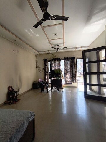 Gym in 2 BHK Builder Floor at Motia Citi Royal Business Park, Ambala Highway – for Sale