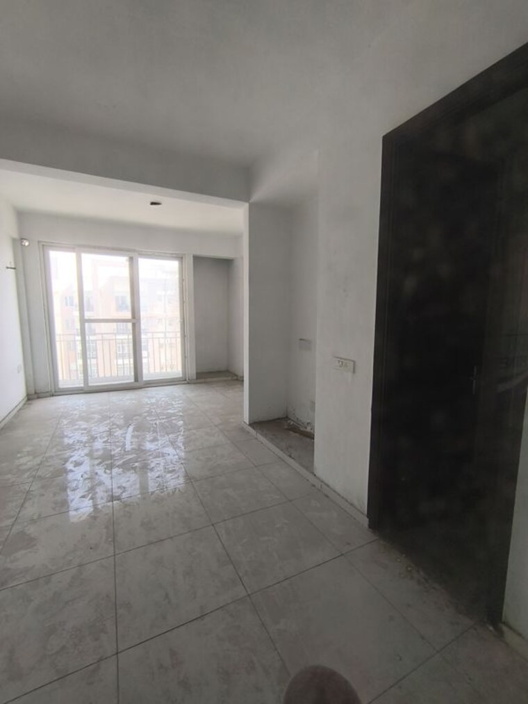 Room, motia-citi-royal-business-park 2 Bedroom 100 Sq.Yd. Builder Floor In Ambala Highway Zirakpur 10056125