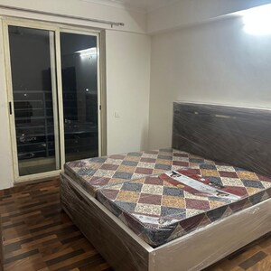 3 BHK Apartment For Rent in Sector 02