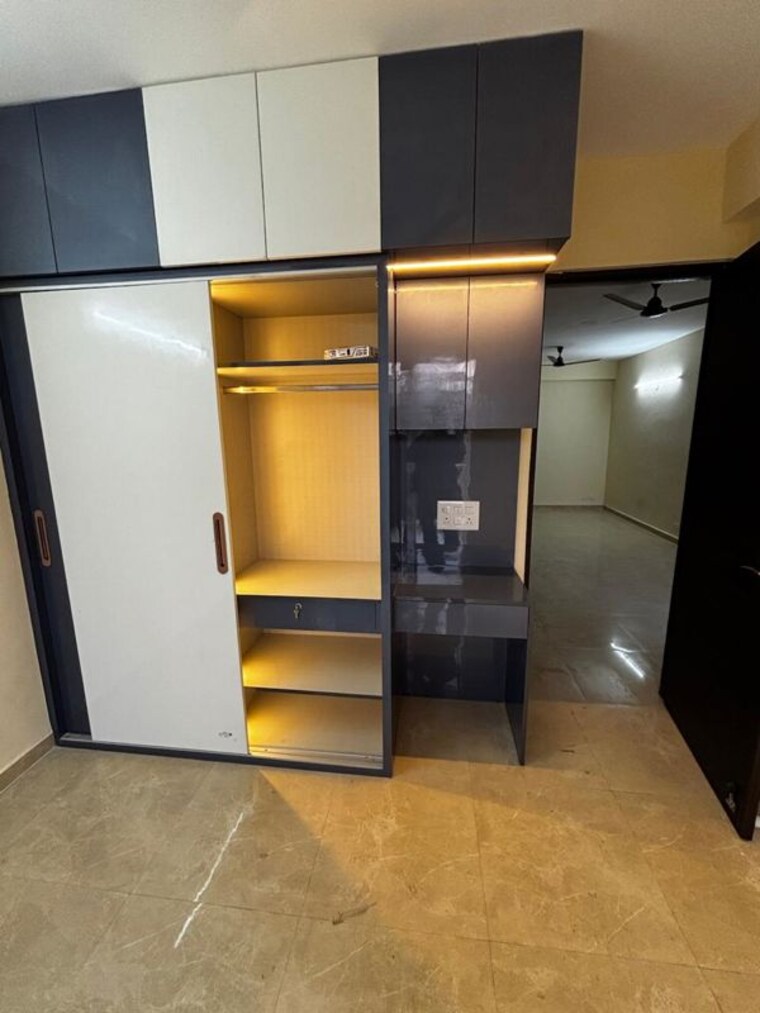 Kitchen, signature-global-park-4-and-5 3 Bedroom 1120 Sq.Ft. Builder Floor In Sohna Sector 36 Gurgaon 10056144