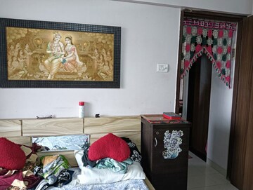 Room in 1 BHK Apartment at Sethia Sea View, Goregaon West – for Sale