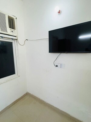 Room in 2 BHK Apartment at Shree Vardhman Green Court, Sector 90 – for Rent