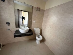 Bathroom in 2.5 BHK Apartment at M3M Woodshire, Sector 107 – for Rent