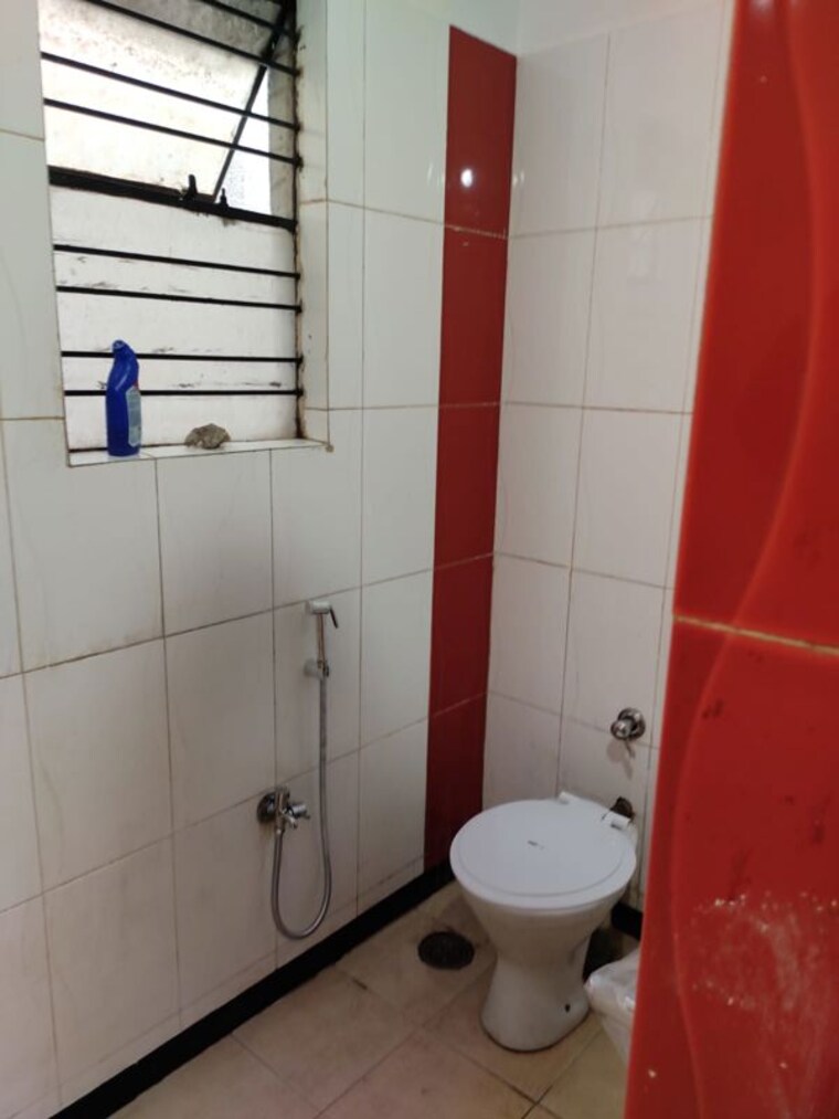 Bathroom, green-heavens-apartments 2 Bedroom 1001 Sq.Ft. Apartment In Bt Kawade Road Pune 10056228