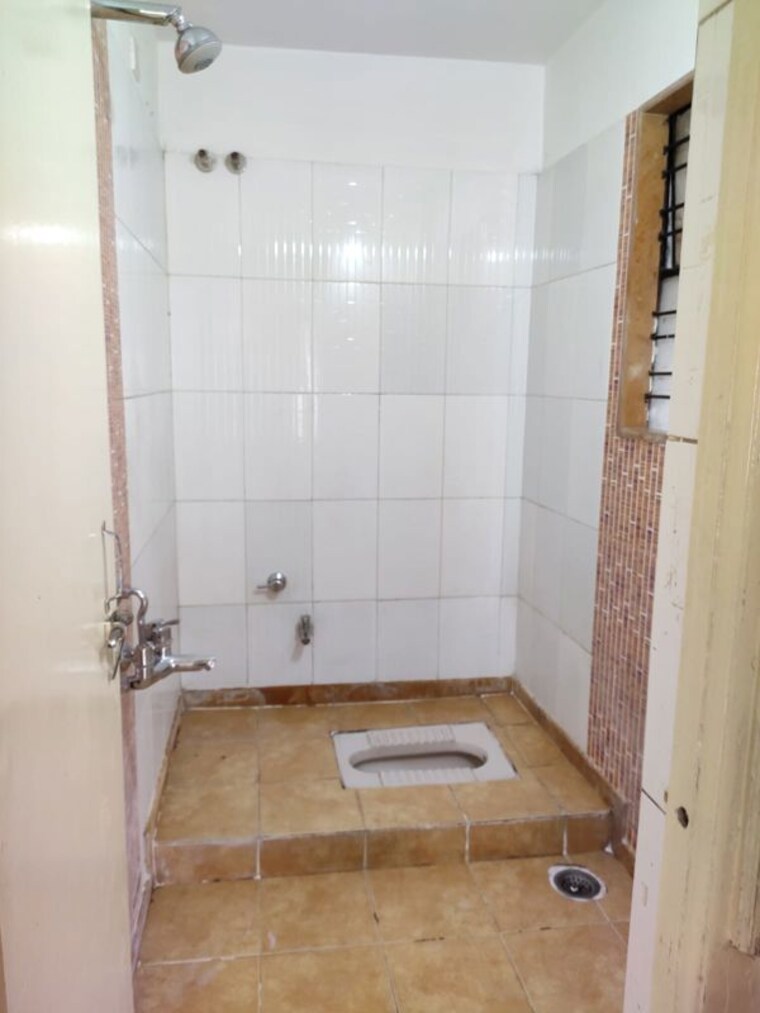Bathroom, green-heavens-apartments 2 Bedroom 1001 Sq.Ft. Apartment In Bt Kawade Road Pune 10056228