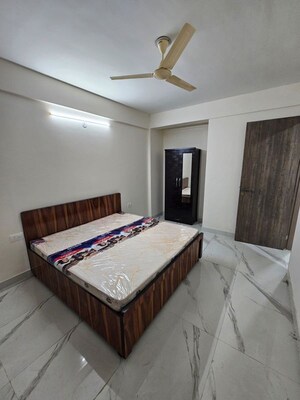 Bedroom in 3.5 BHK Apartment at Smart World 79, Sector 79 – for Rent