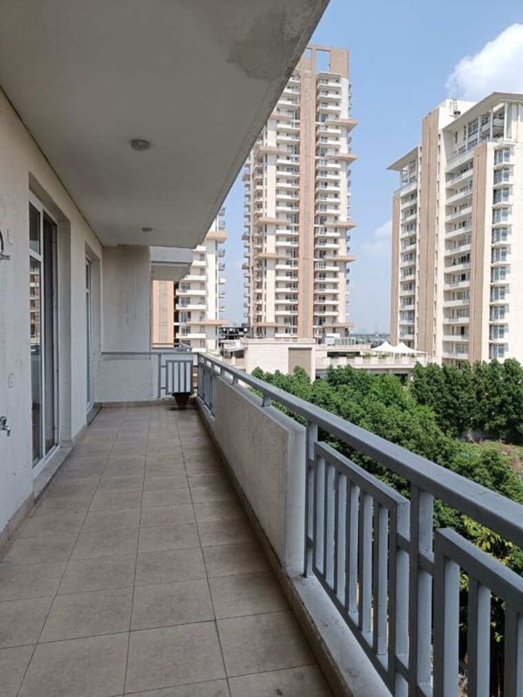 Balcony, ss-the-leaf 4 Bedroom 2812 Sq.Ft. Apartment In Sector 85 Gurgaon 10054138