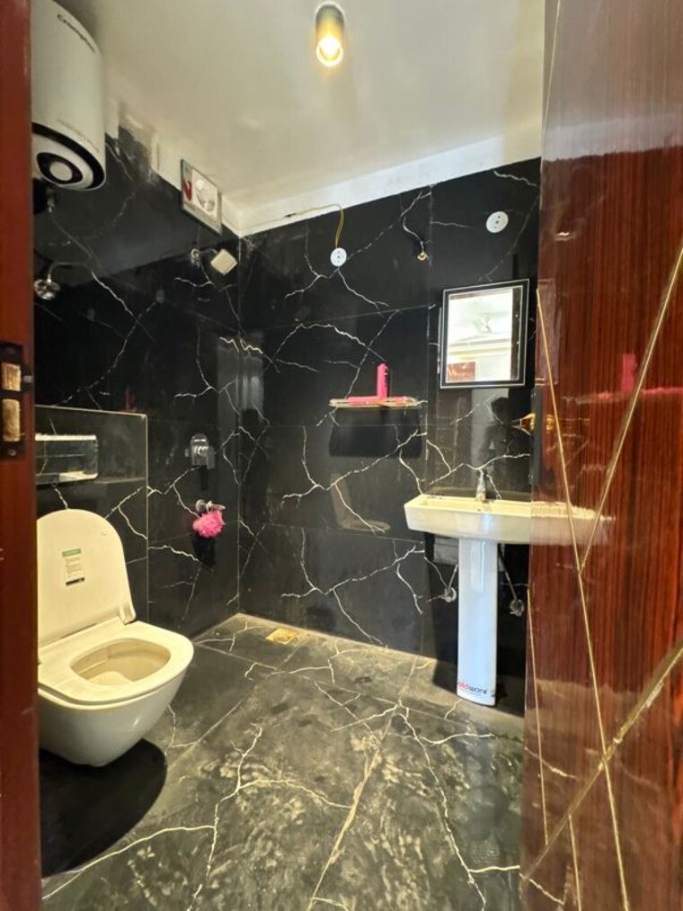 Master Bedroom, palm-residency-chhatarpur 3 Bedroom 1250 Sq.Ft. Builder Floor In Chattarpur Delhi 10056251