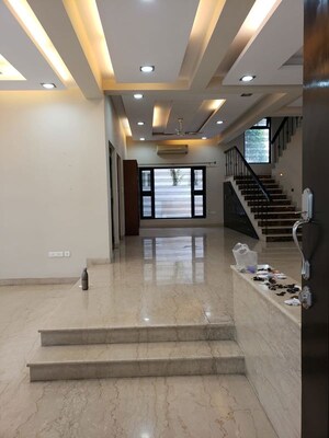 Staircase in 6 BHK Villa at Hill Ridge Springs, Gachibowli – for Rent