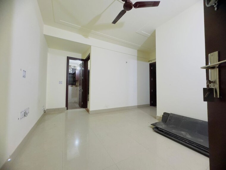 Room, chattarpur 1 Bedroom 500 Sq.Ft. Builder Floor In Chattarpur Delhi 10056271