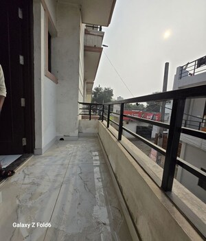 Balcony in 1 BHK Builder Floor at Chattarpur – for Rent