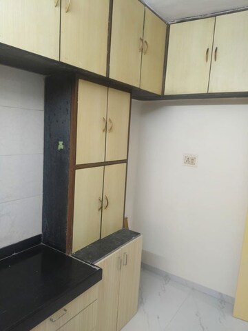 Room in 1 BHK Apartment at Brightland Phase 1 CHS, Balkum Pada – for Rent