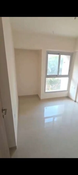 2 BHK Apartment For Sale in Piramal Vaikunth, Balkum Pada