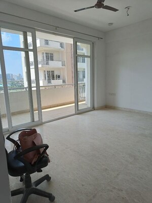 Room in 4 BHK Apartment at SS The Leaf, Sector 85 – for Rent