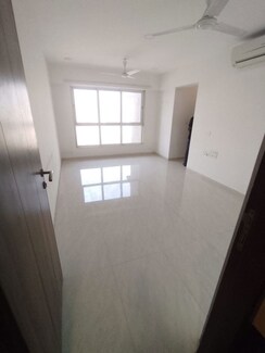 2 BHK + Pooja Room Apartment For Rent in Supreme 19