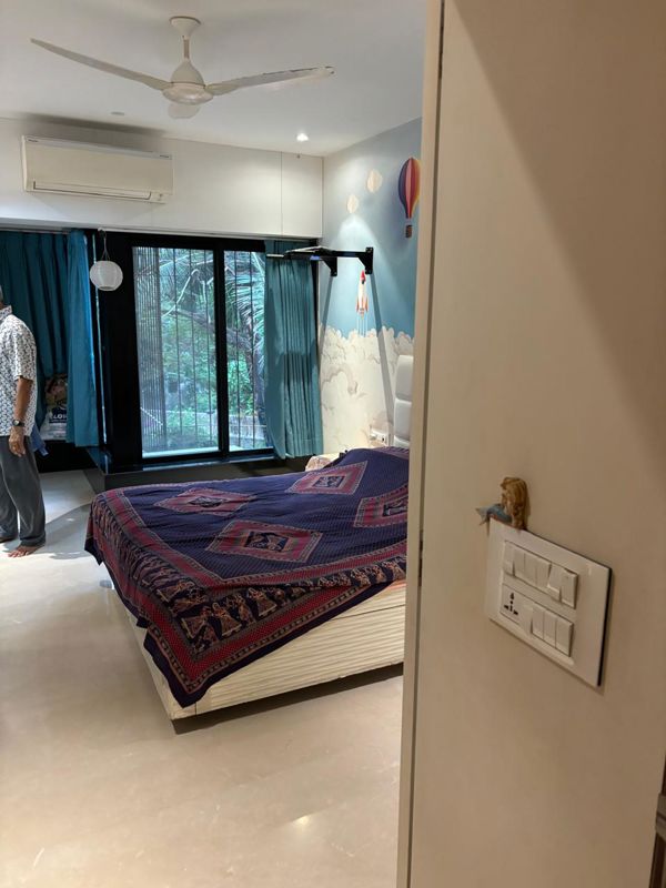 3 BHK + Pooja Room Apartment For Rent in Rustomjee Seasons