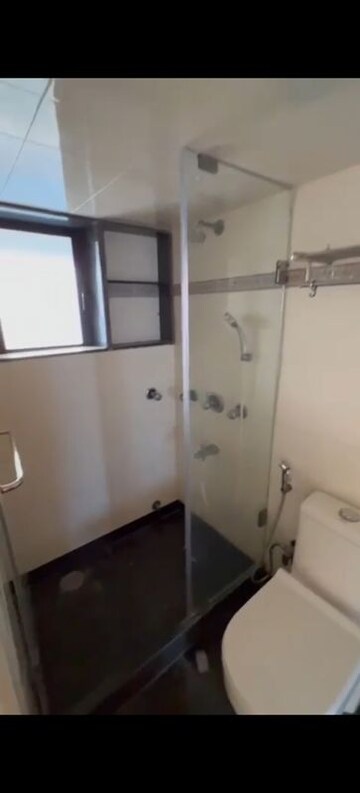 Master Bedroom in 3 BHK Apartment at Clifton Apartment, Andheri West – for Rent