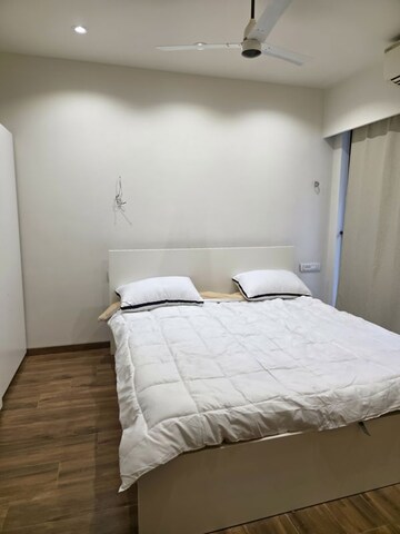 Bedroom in 3 BHK Apartment at Dosti Eastern Bay, Wadala – for Rent