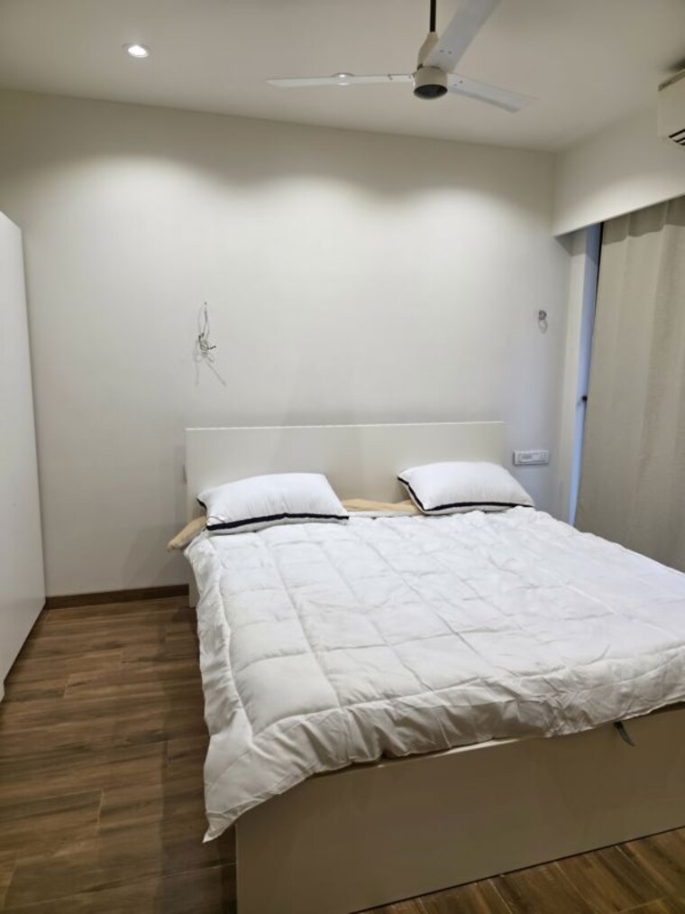 Bedroom, dosti-eastern-bay 3 Bedroom 1009 Sq.Ft. Apartment In Wadala Mumbai 10056415