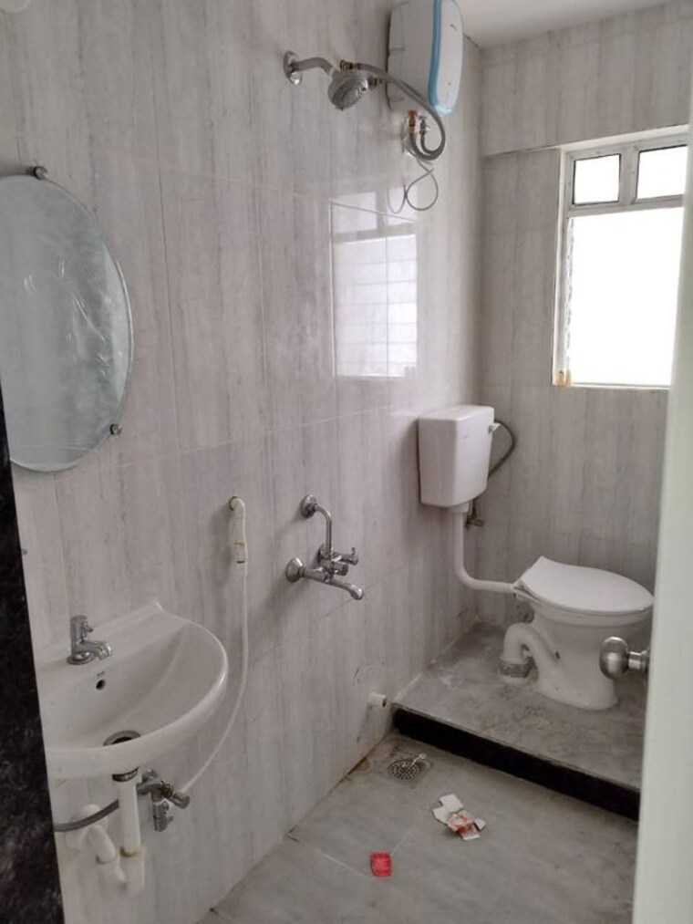Bathroom, gera-shrishti 1 Bedroom 650 Sq.Ft. Apartment In Wagholi Pune 10056417