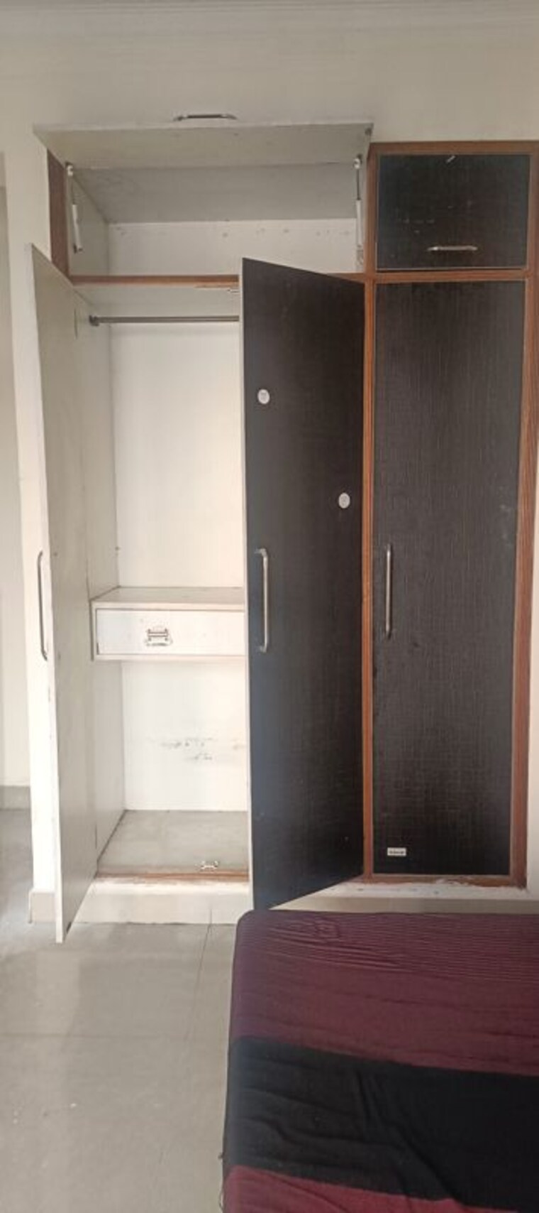 Bathroom, aims-golf-city 2 Bedroom 950 Sq.Ft. Apartment In Sector 75 Noida 10056423